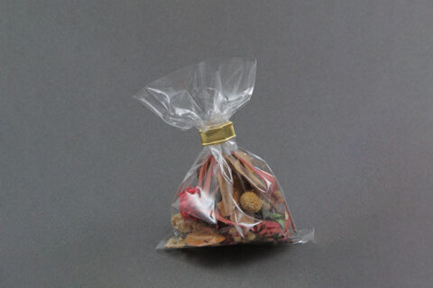 Clip dorado para cerrar bolsas